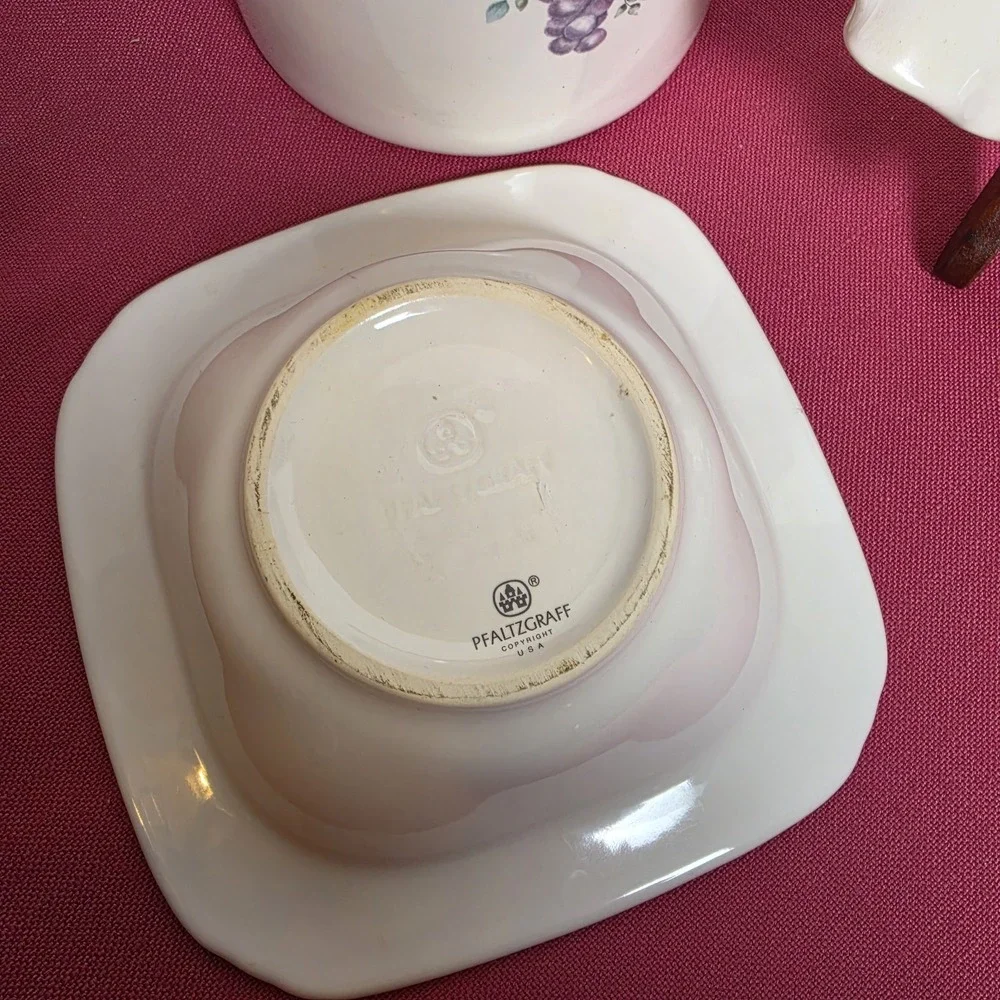 Vintage Pfaltzgraff Grapevine Embossed  Utensil Holder, Relish Dish, Square Bowl